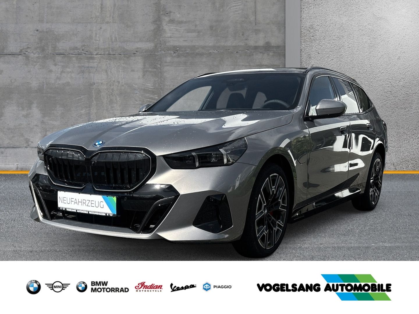 Fahrzeugabbildung BMW 530 e Touring M Sport Pro Park-Assistent Plus 20
