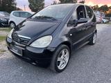 Mercedes-Benz A 190 ELEGANCE SHZ PDC Klima - Mercedes-Benz A 190: Elegance