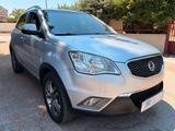 Ssangyong Korando 2.0 e-XDi 175 CV 2WD MT C - silberne Ssangyong Korando