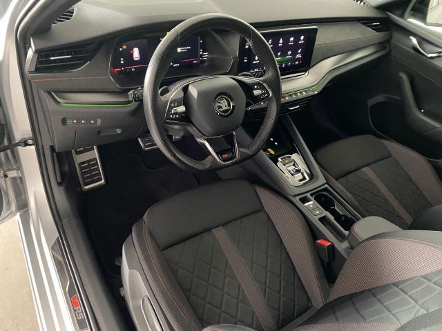 Octavia IV Combi RS 1.4 TSI iV DSG PANO+MATRIX