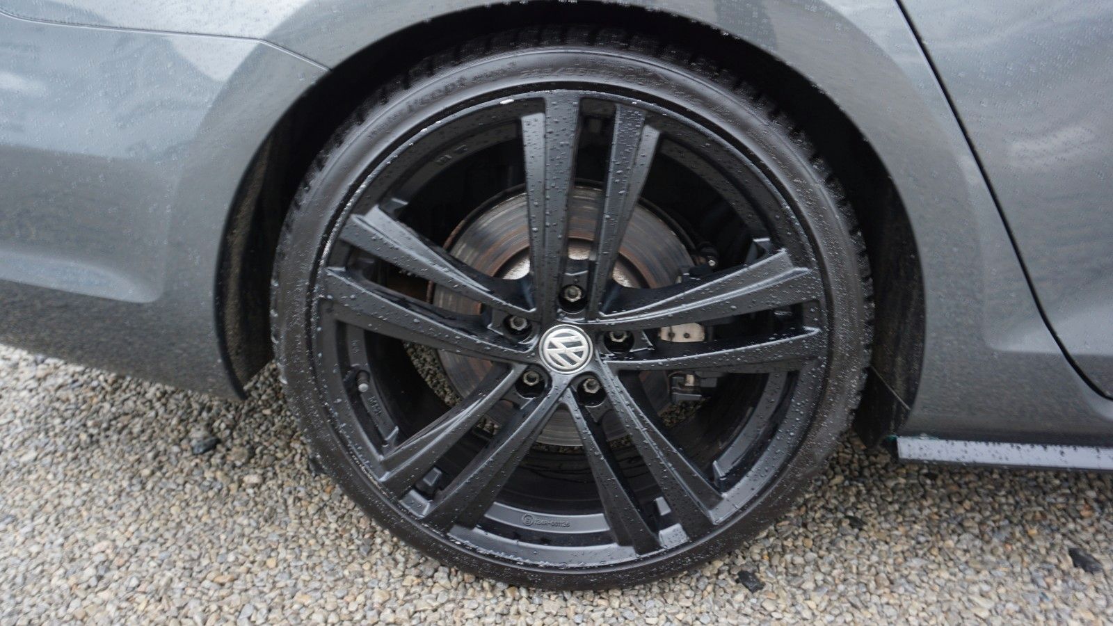 Fahrzeugabbildung Volkswagen Golf VII Variant R-line 4M,Navi,LED,SH,ACC,Kamer