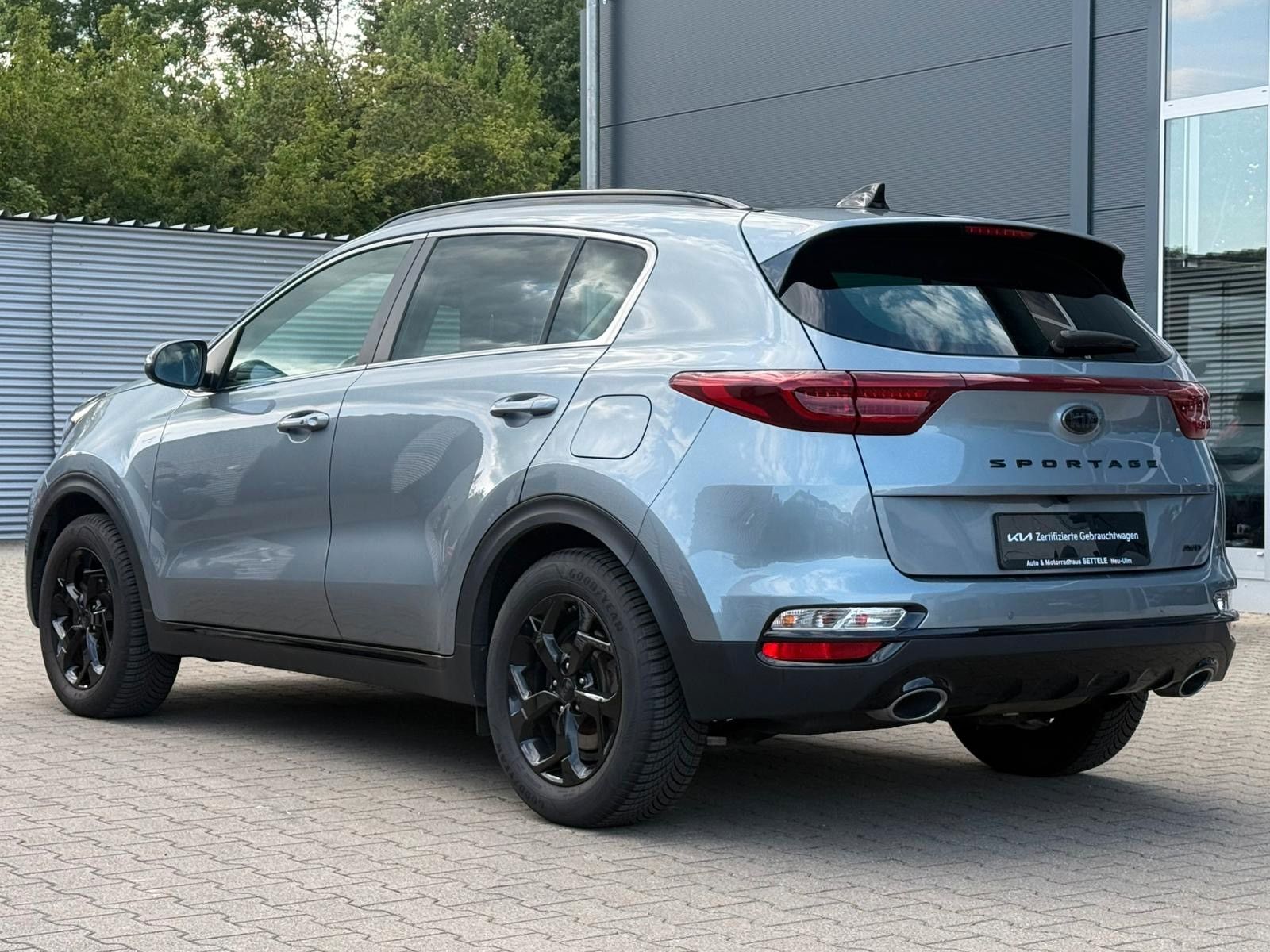 Kia Sportage Black Edition 4WD/ KAM/ NAV/ PANO/ LED foto 4