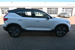 Fahrzeugabbildung Volvo XC40 T5 AWD Autom. R-Design INTRO*PANO*ACC*AHK*