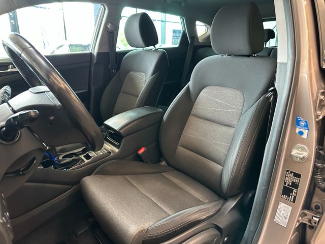 Hyundai Tucson *TEMPO*AHK*LED*NAV*SHZH*LKHZ*KLIMA*