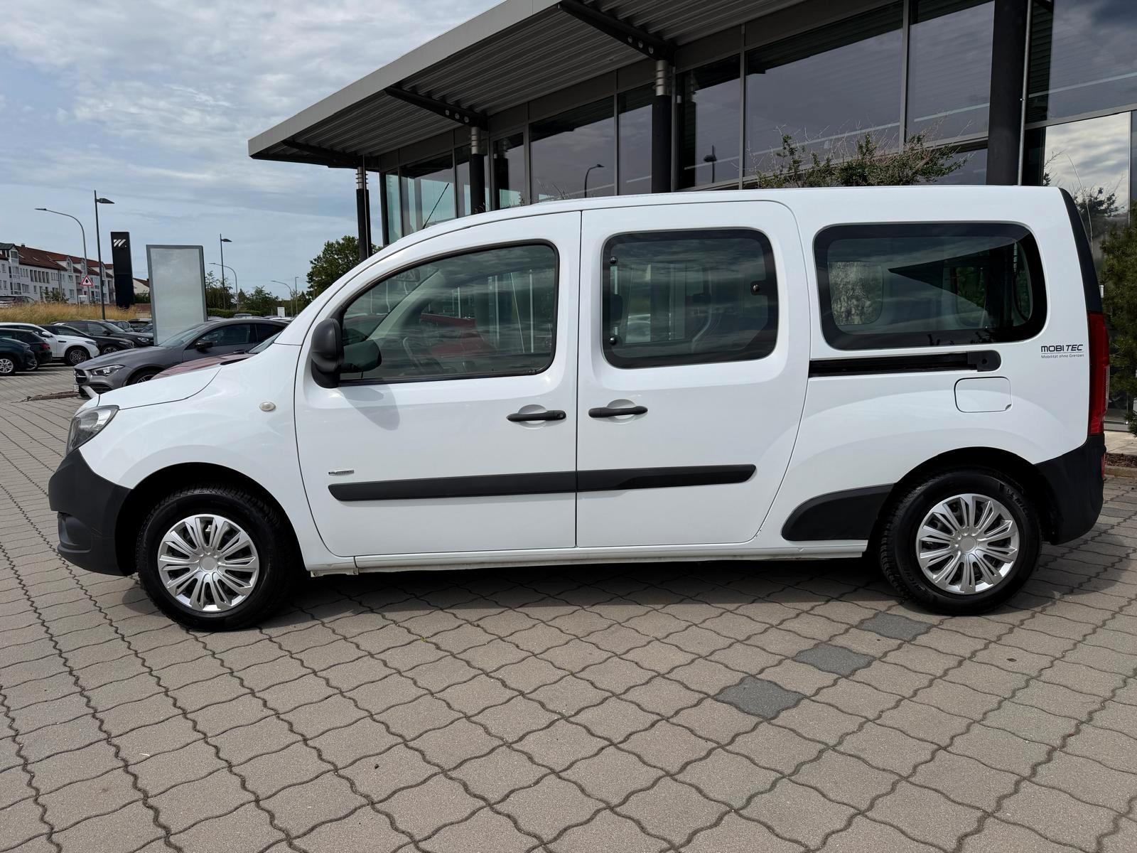 Mercedes-Benz Citan Kombi 111 CDI extralang *Rollstuhlumbau*