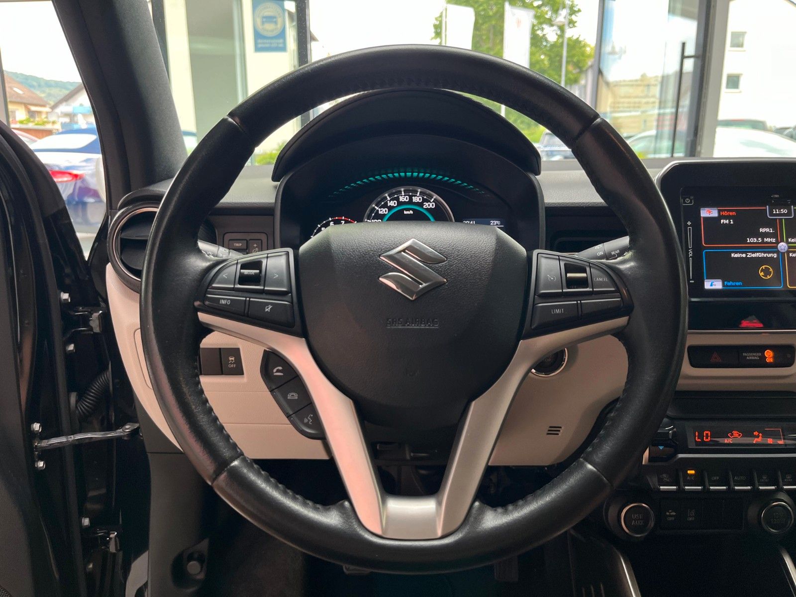 Fahrzeugabbildung Suzuki Ignis 1.2 Comfort+*Allwetter*