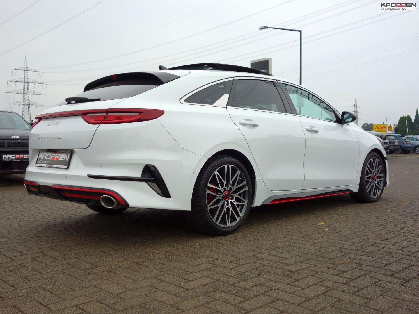 Kia 1.6T DCT7 GT GD Kom.-Paket SHZ LHZ M+S-Reifen
