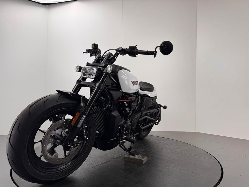 Fahrzeugabbildung Harley-Davidson SPORTSTER S RH1250 S *NEUWERTIG *TAGESZULASSUNG