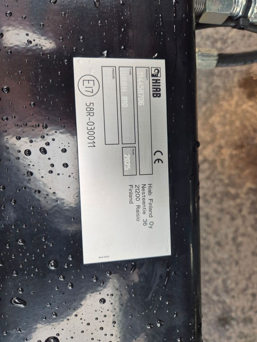 Fahrzeugabbildung Mercedes-Benz Arocs 2551 L 6x2/4-4 HAD HIAB ULT21S56 AHK