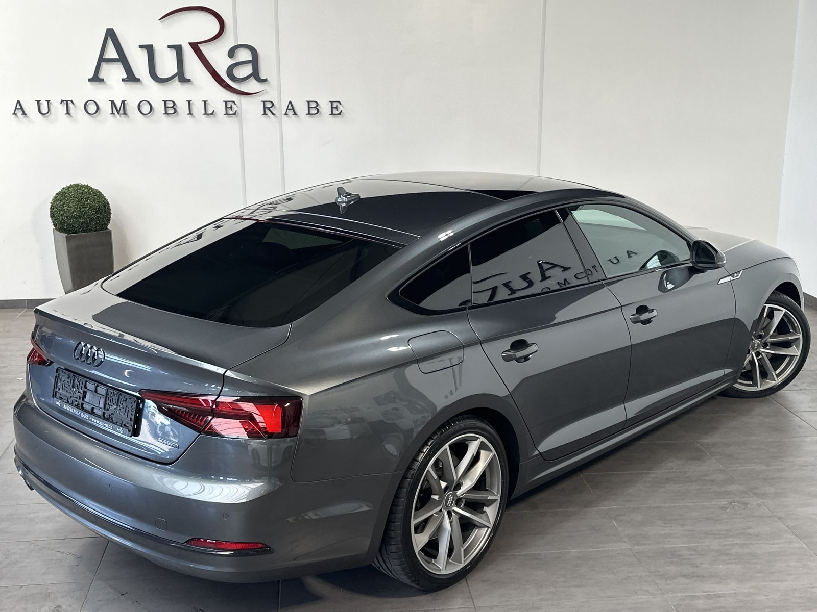 Fahrzeugabbildung Audi A5 SpB 50 TDI Qu S-Line NAV+LED+AHK+PANO+ACC+KAM