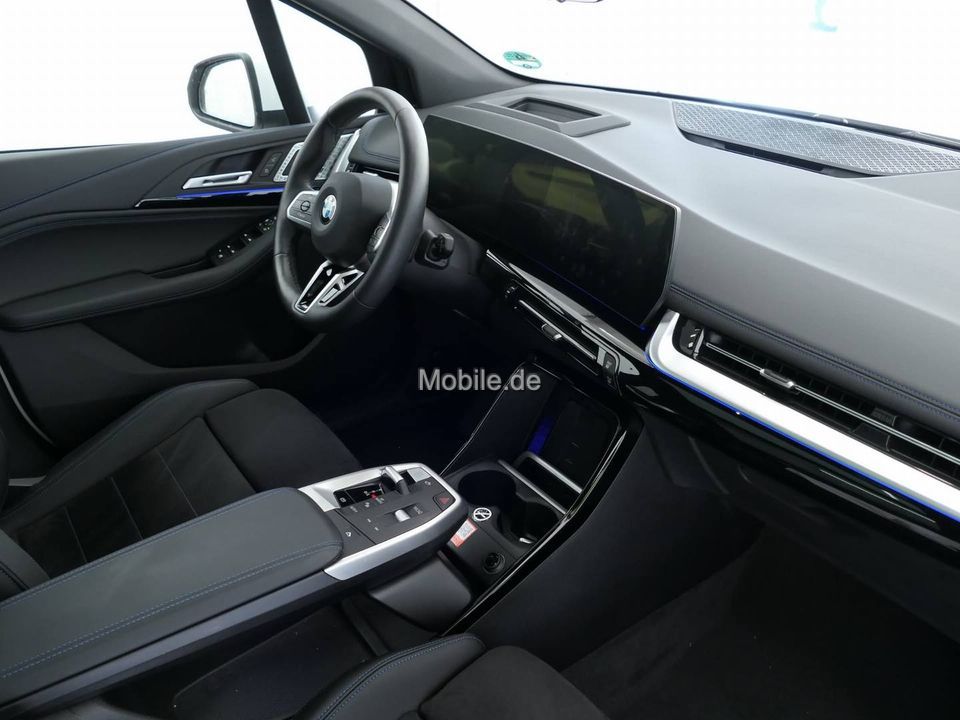 BMW 223 Active Tourer - Bild 5