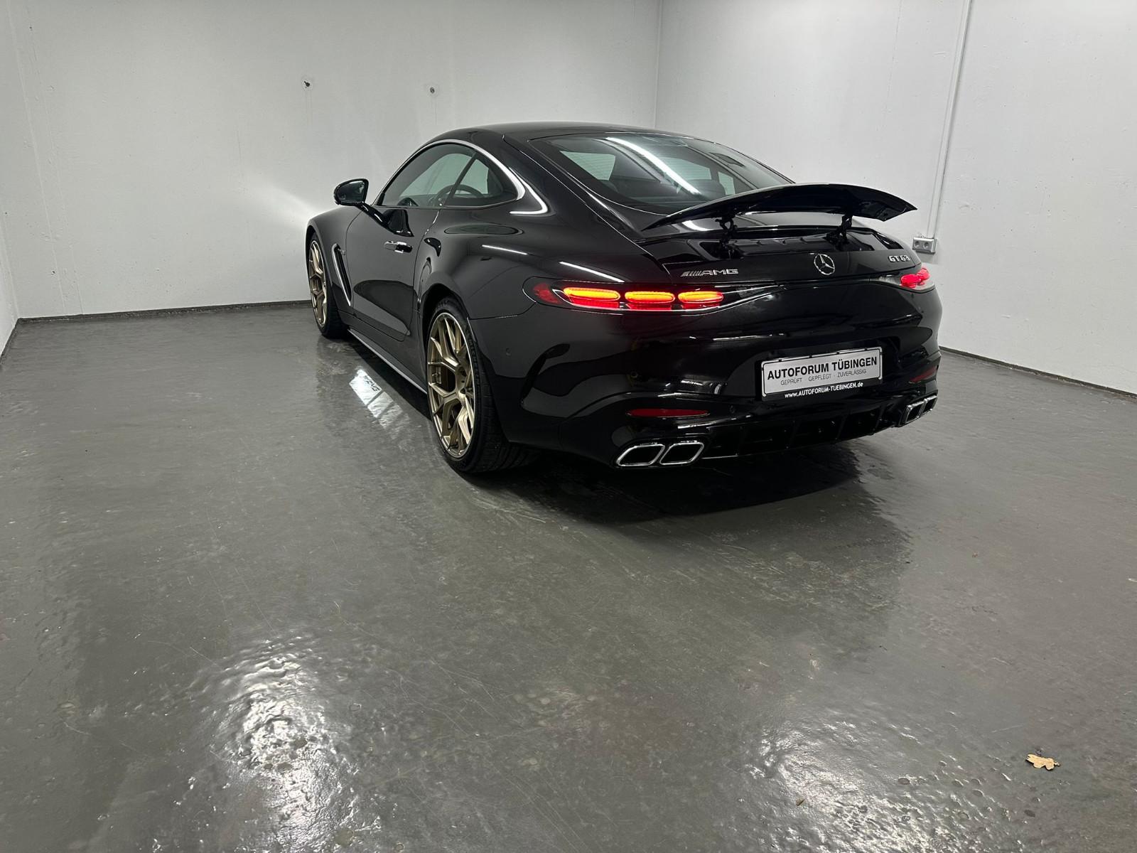 Mercedes-Benz AMG GT 63 4MATIC+ *KERAMIK*PREMIUM*MANUFAKTUR*