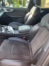 Audi Q7 3.0 TDI quattro tiptronic - - Audi Q7 Gebrauchtwagen in Köln