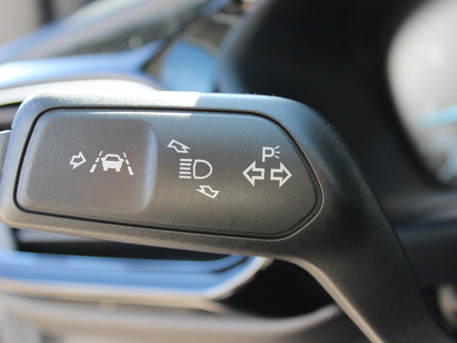 Fahrzeugabbildung Ford Fiesta Titanium 1,0 EcoBoost
