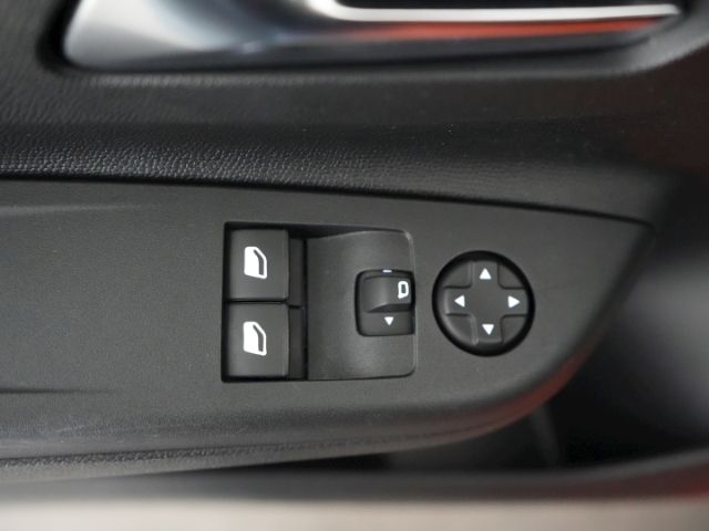 Corsa-e F EDITION 50kWH AT+KEYLESS+KLIMAAUTOMATI