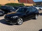 BMW X1 18i, Aut., Navi, Scheckheft, SEHR GEPFLEGT - BMW X1 bis 15.000 Euro