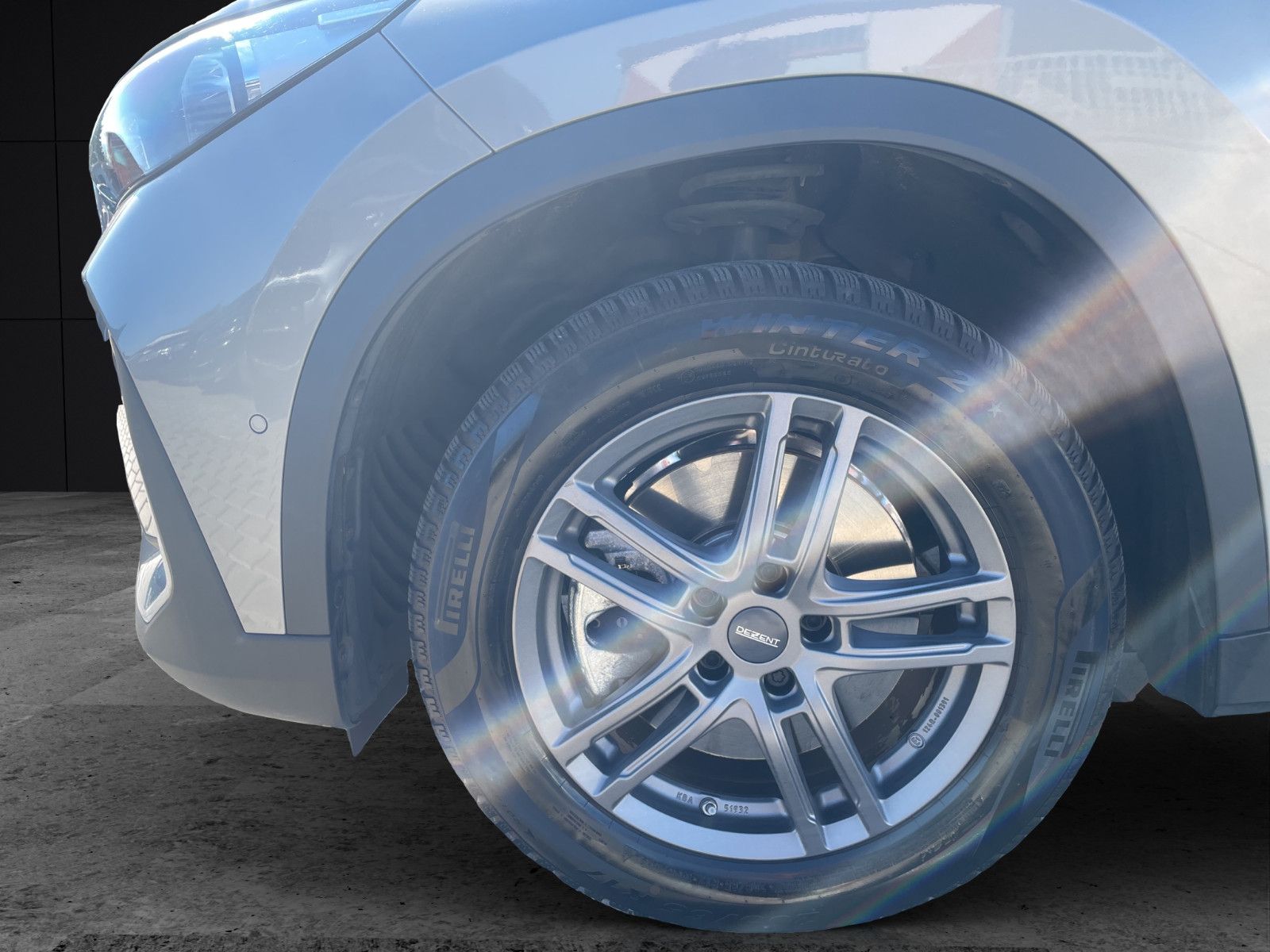 Fahrzeugabbildung BMW X1 23 i xDrive Shadow*Shzg*Pano*Navi*Cam