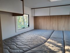 Chausson C727, Alkoven, MJ25