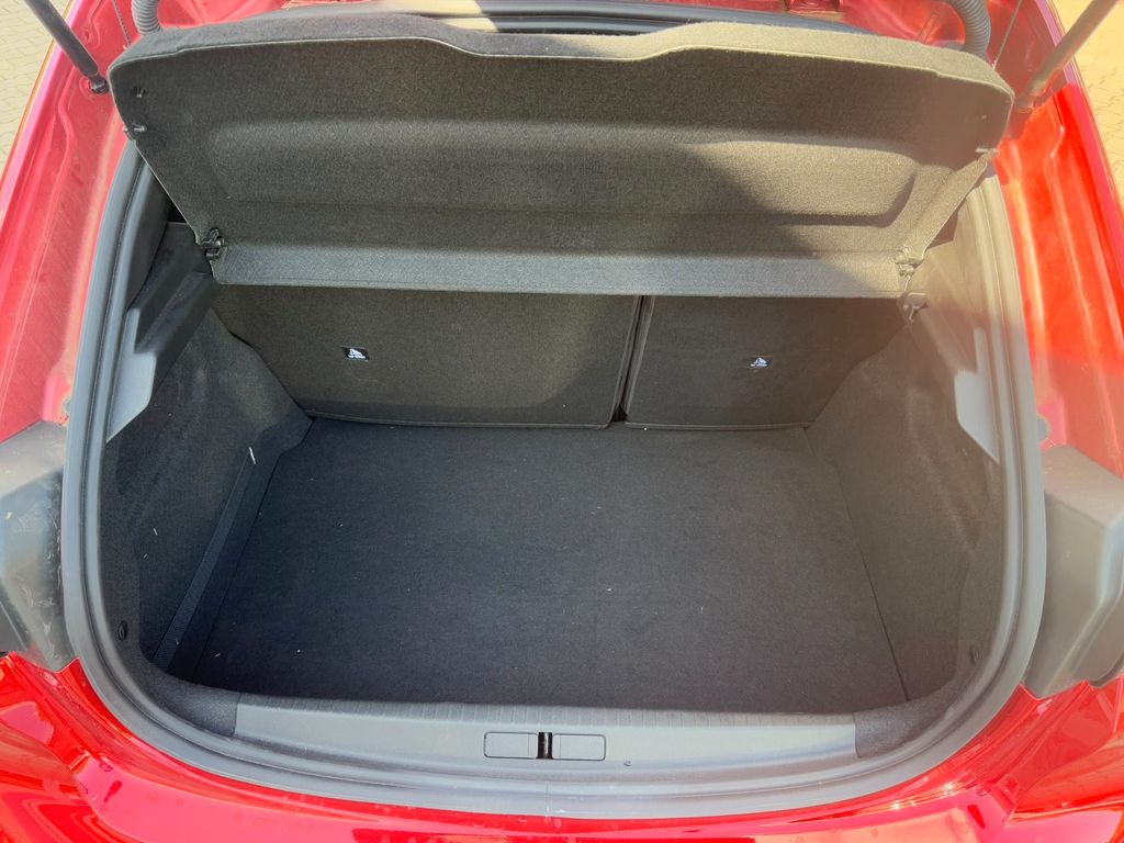Peugeot 208 1.2 PureTech 75PS *LM*LED*Sitzheizung*Klima*