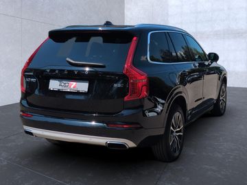 Volvo XC90 - 4