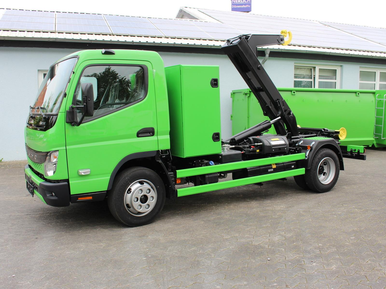 FUSO Canter Fuso 7C18 City Abrollkipper