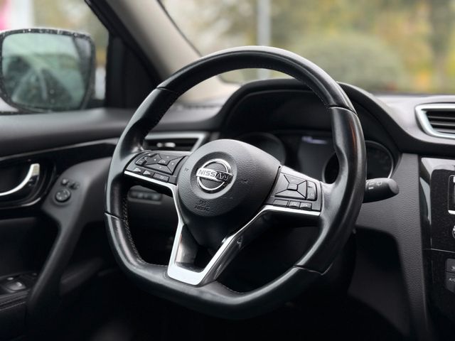 Nissan Qashqai *SHZ*LED*GRA* PDC* MFL* Winterpaket*