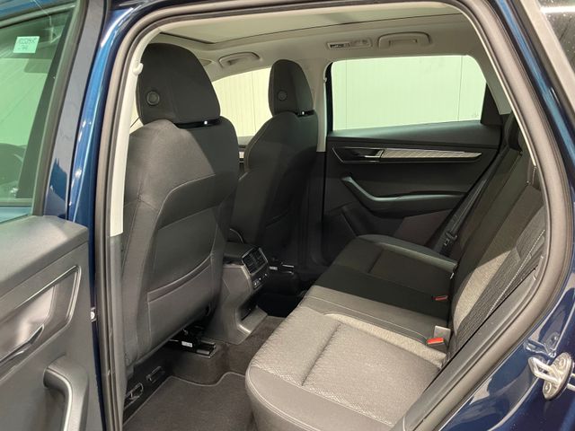Karoq Style 4x4 2.0 TDI DSG AHK ACC PANO