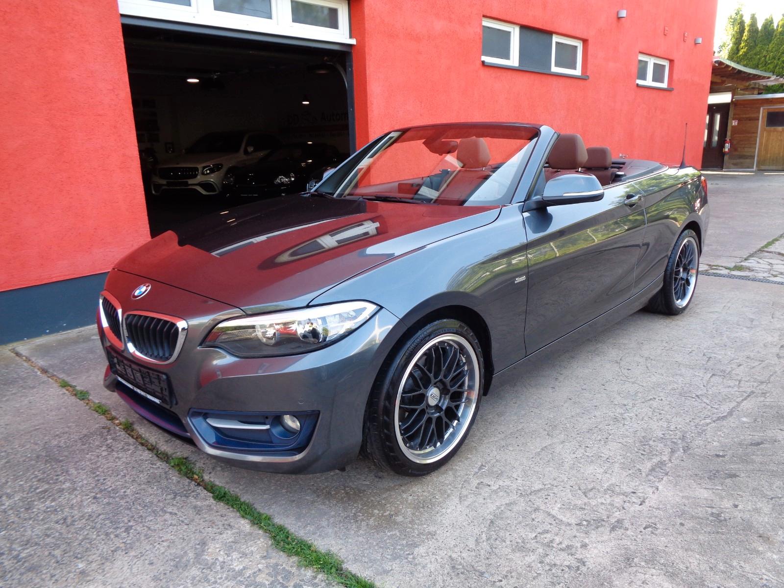 BMW 218d Cabrio Sport Line Aut. NAVI SHZ PDC AHK