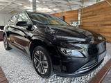 Hyundai Kona Elektro Prime AHK NAVI ACC SHZ KAM KRELL WP - scheckheftgepflegte Hyundai KONA Elektro