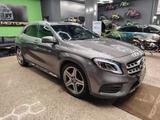 Mercedes-Benz Mercedes-benz GLA 200 d Automatic Premium - Mercedes-Benz GLA 200 Kombi Gebrauchtwagen