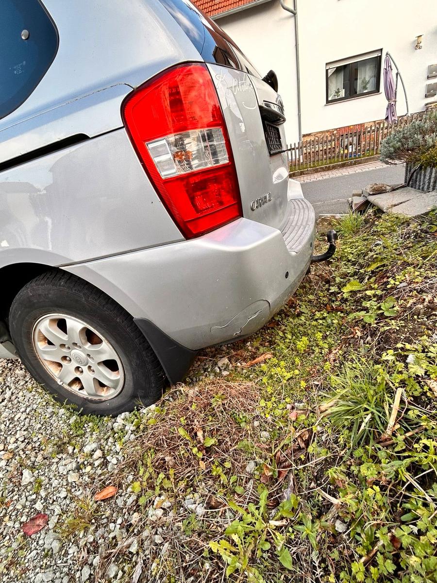 Kia Carnival 2006 — engine 184 HP (135kW)