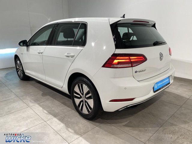 Golf VII e-Golf NAVI KLIMA LED PDC