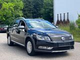 Volkswagen Passat Alltrack Variant Basis BMT 4Motion - gebrauchte Volkswagen Passat Alltrack aus dem Jahr 2014