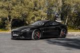 Aston Martin V12 Vantage - schwarze Aston Martin V12 Vantage