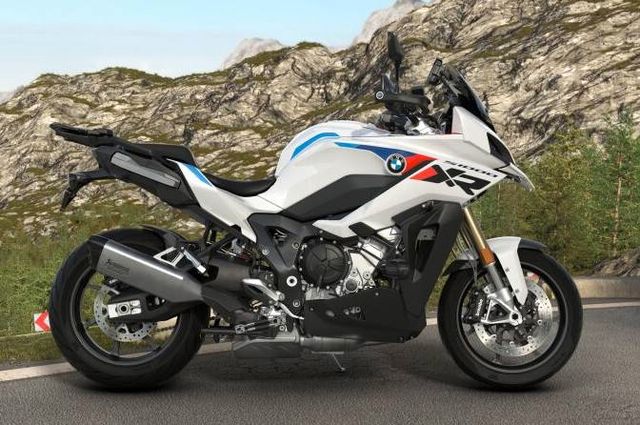 BMW S 1000 XR + M-Paket Jubiläumsangebot 'Eröffnungs