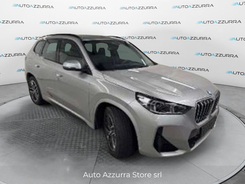 BMW X1 X1 sdrive18i MSport auto imagem 3