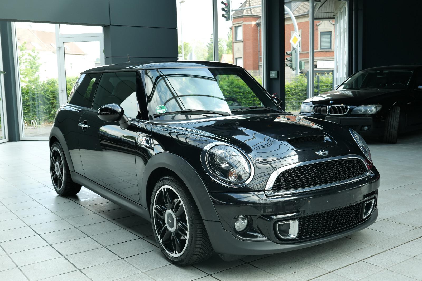 MINI COOPER_SD Mini Cooper SD