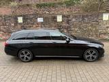 Mercedes-Benz E 220 E T-Modell 4Matic, 9G-Tronic "Avantgarde" - Mercedes-Benz E-Klasse: T Modell