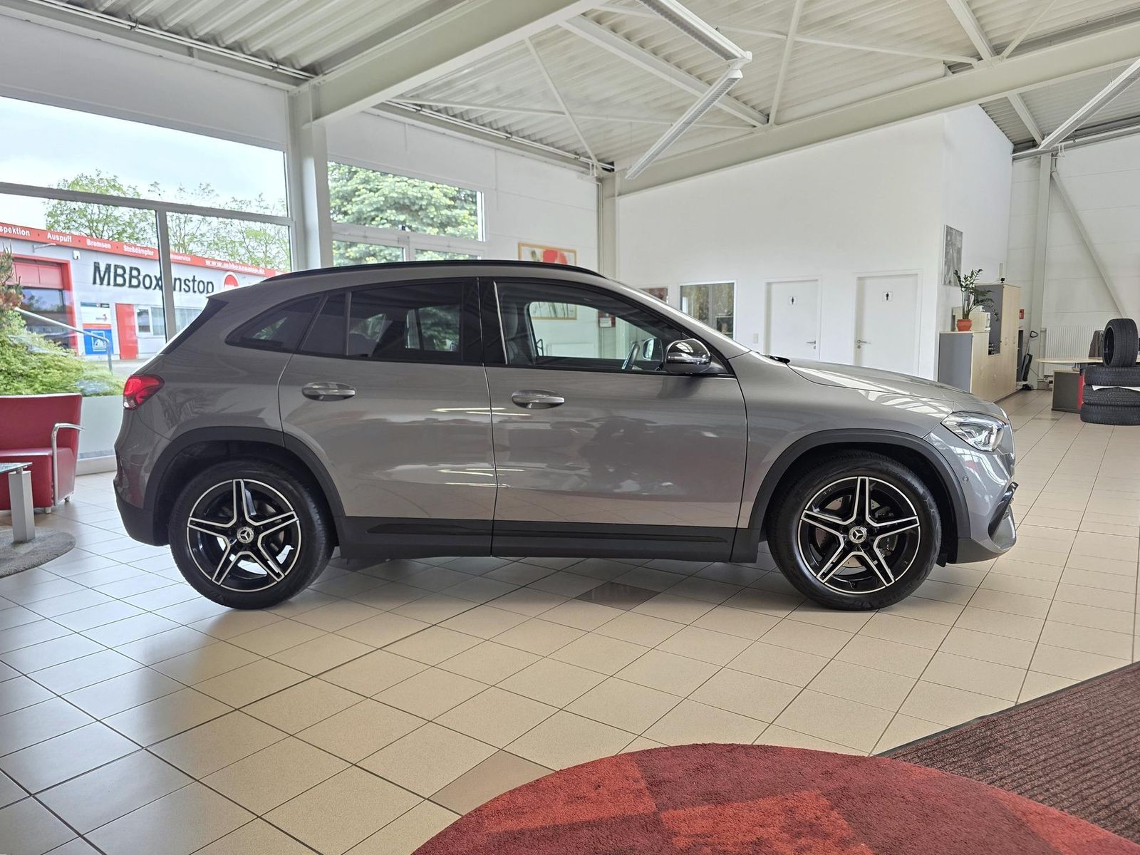 Fahrzeugabbildung Mercedes-Benz GLA 200 AMG Automatik/Nightpaket/LED/VZE/DAB/CAM