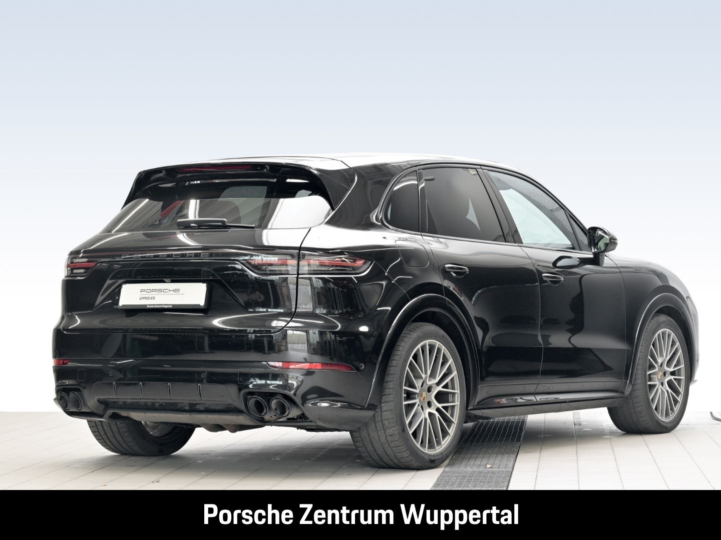 Porsche Cayenne Platinum Edition SurroundView Luftfed. I foto 4