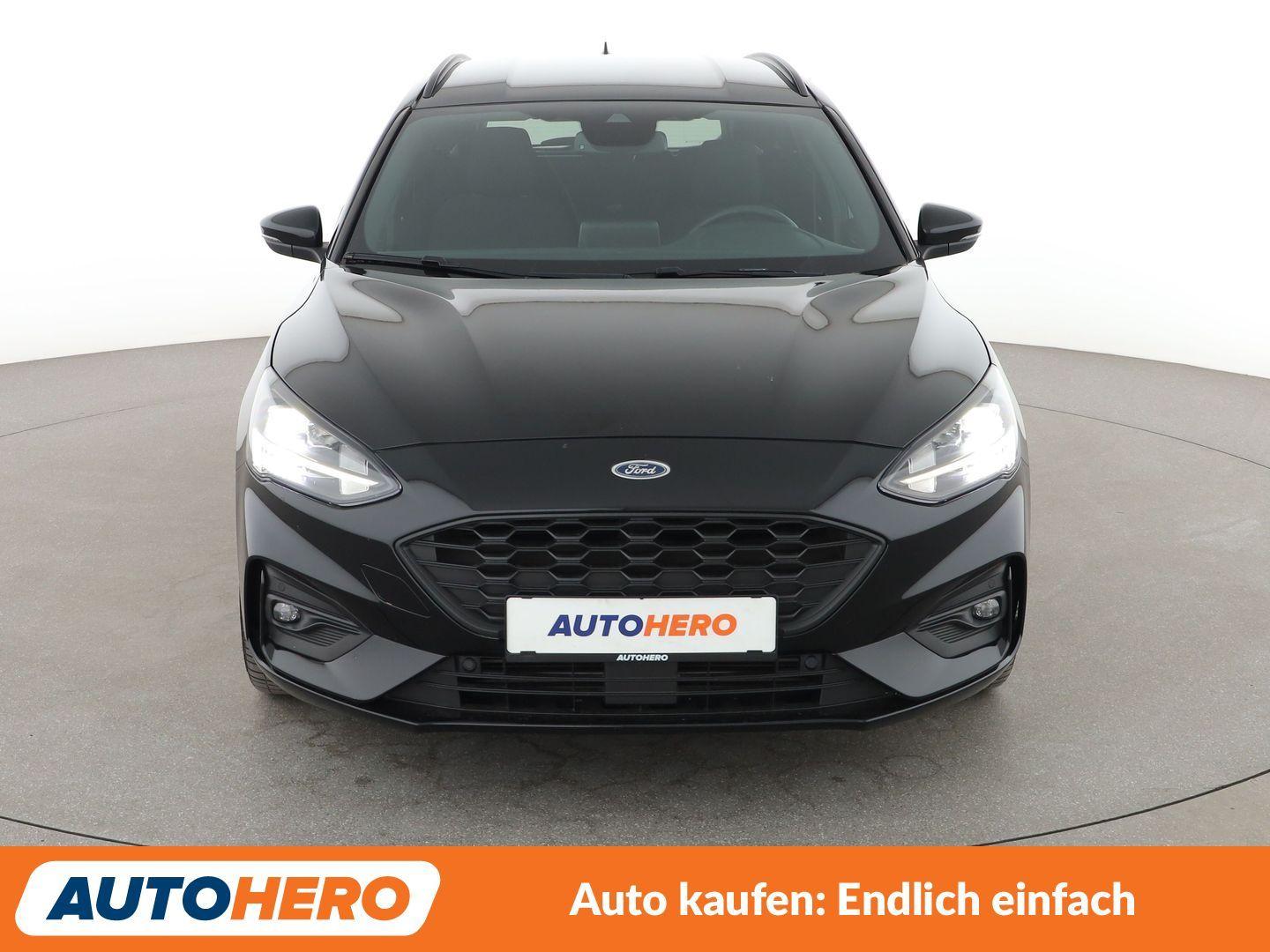 Ford Focus 1.5 EcoBoost ST-Line*NAVI*LED*SPUR*PDC*SHZ