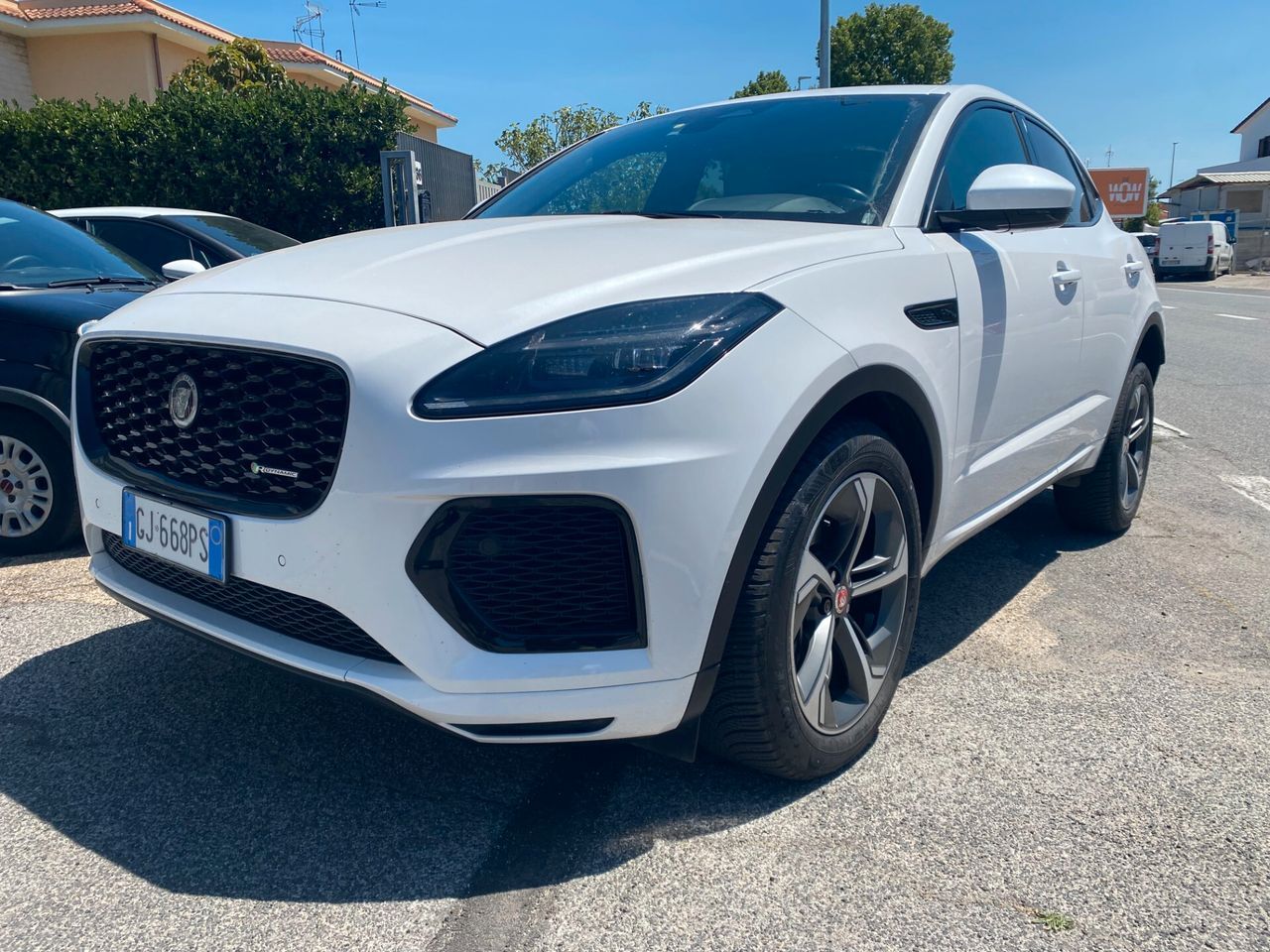 JAGUAR E-Pace