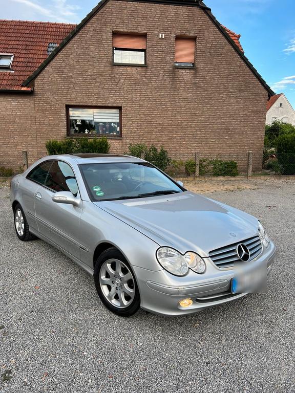 Mercedes-Benz CLK 200
