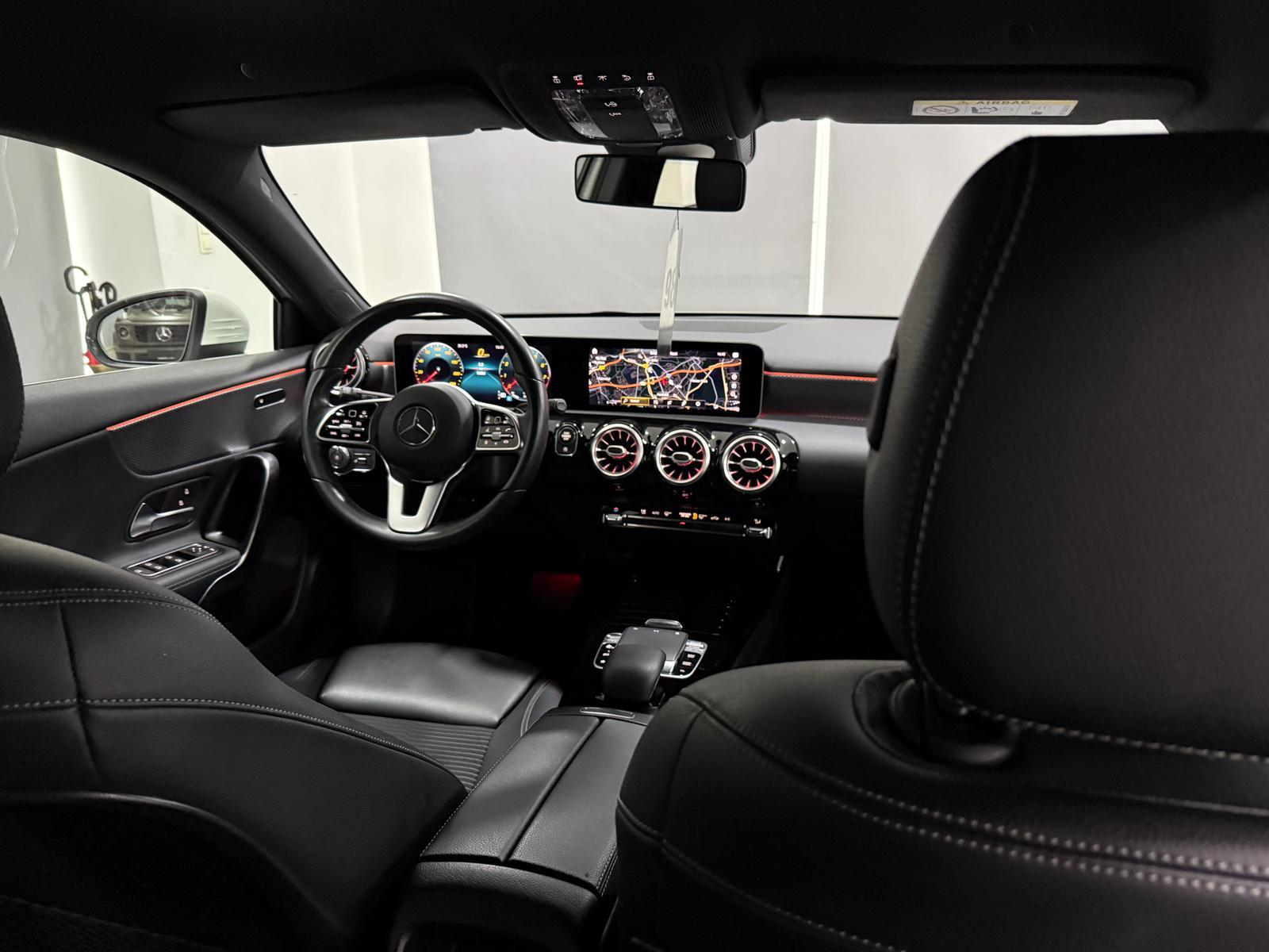 Mercedes-Benz A 180 7G Edition 19*WIDE*AMBIENTE*LED*LEDER*KAM*