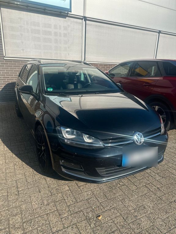 Image of Volkswagen Golf