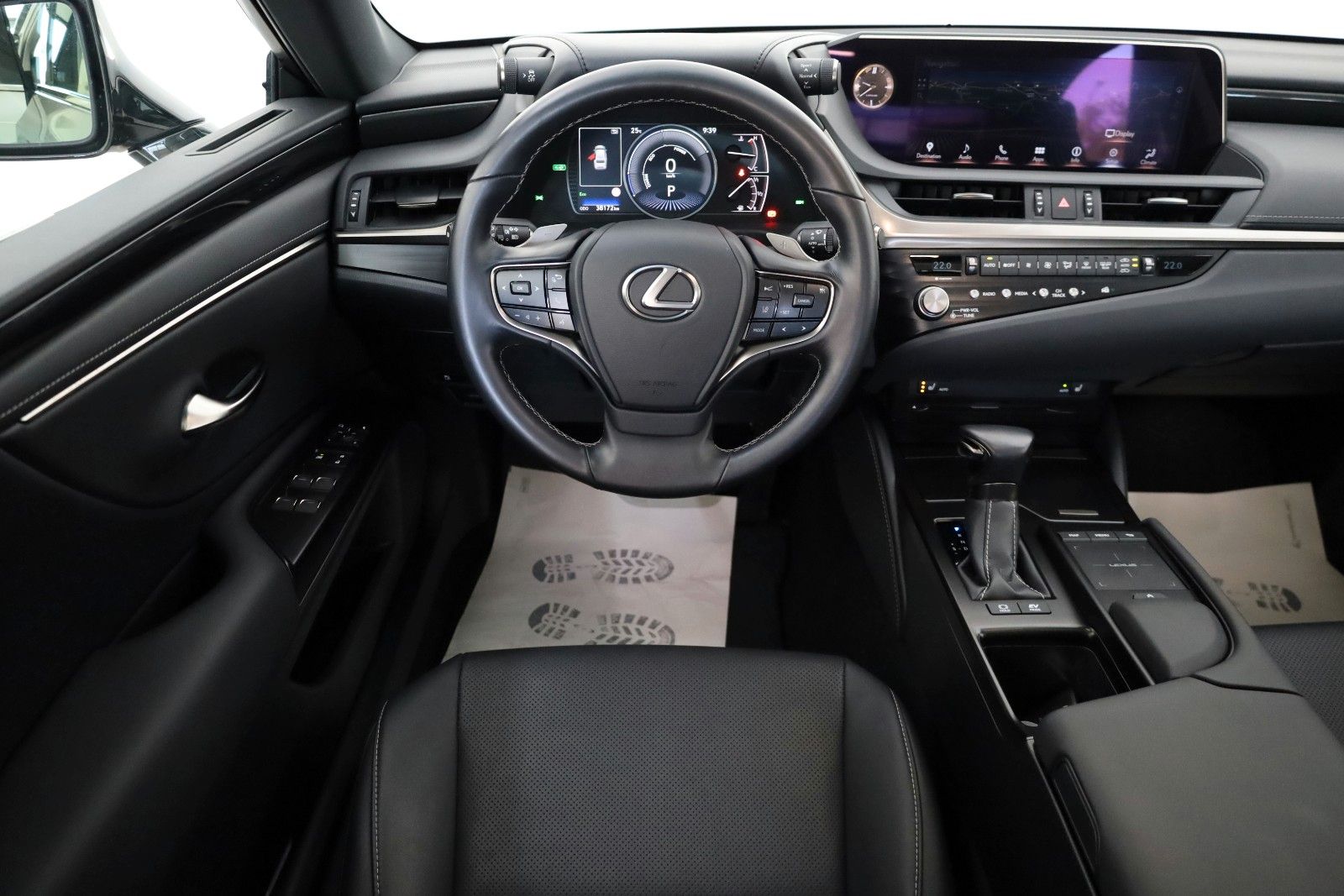 Fahrzeugabbildung Lexus ES 300 Luxury Line,Leder,Navi,LED,SH,ACC,SD
