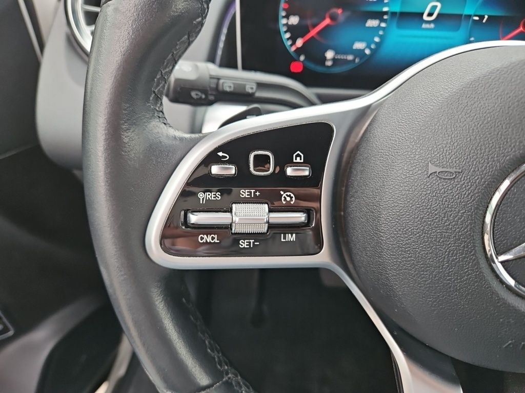 Fahrzeugabbildung Mercedes-Benz GLB 220 d 4M Progressive AHK Totwi. Navi SHZ KAM