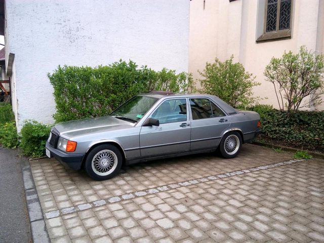 Mercedes-Benz w201 190er 2,5l diesel tüv bis 05.2026 H k...