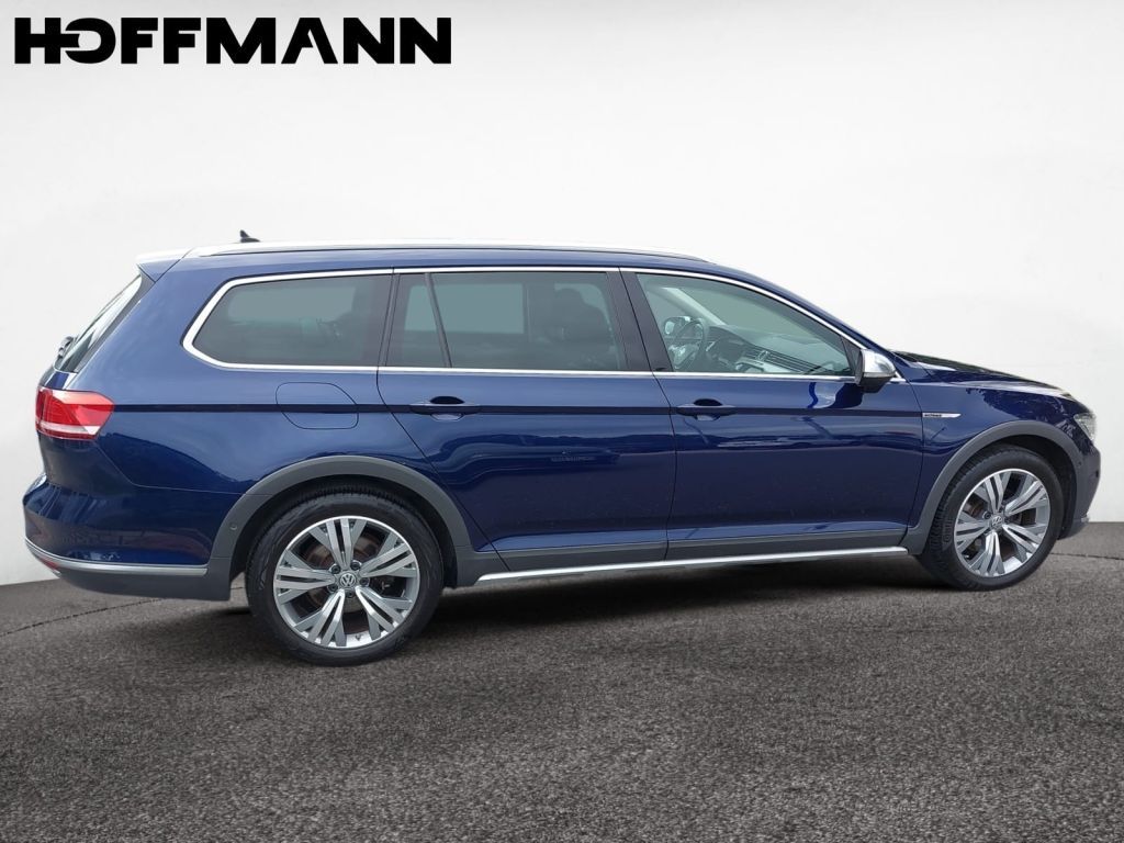 Fahrzeugabbildung Volkswagen Passat Alltrack 2.0 TDI 4Motion DCC AHZV Navi