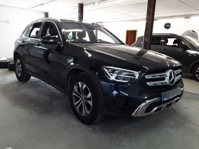 Mercedes-Benz GLC 220 4Matic*Business*Pano.*Leder*R.Cam*Navi*